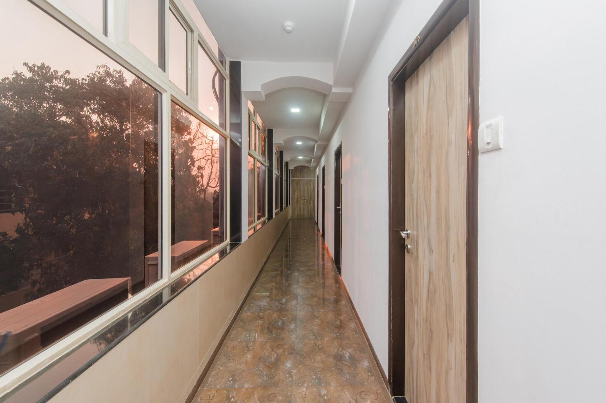 Super Hotel O Divine Residency Near Phoenix Marketcity Mumbai Exterior photo